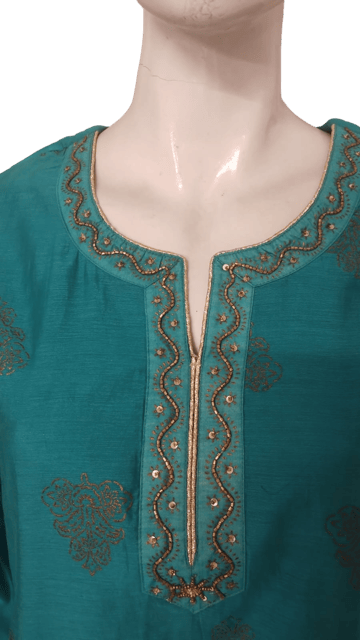 K45 CHANDERI SILK LEAF GREEN &GOLD RS 3/4ST - MOTIF2