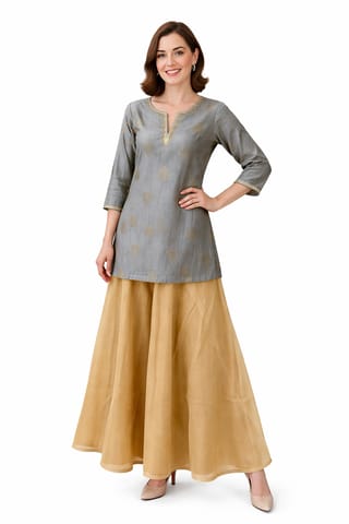 K32 CHANDERI SILK LEAF GRY&GD RS 3/4FL MOTIF-II